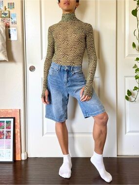 Y2K-Style Baggy Denim Shorts